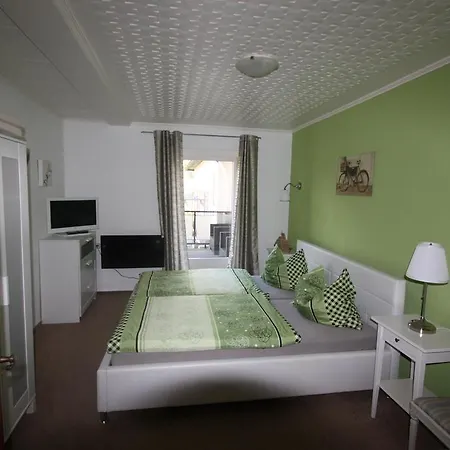 Guest house Armarova Ihre Ferienpension 3*